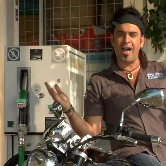 Elle est belle – Léo&nbsp;Marais