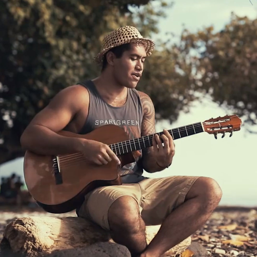 Guitare Club 2017 – Eto &laquo;&nbsp;I breathe love&nbsp;&raquo;